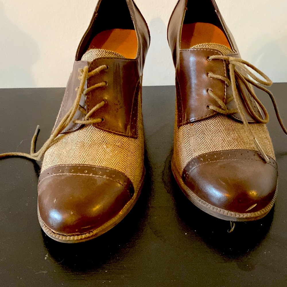 Size 9 loafer pumps